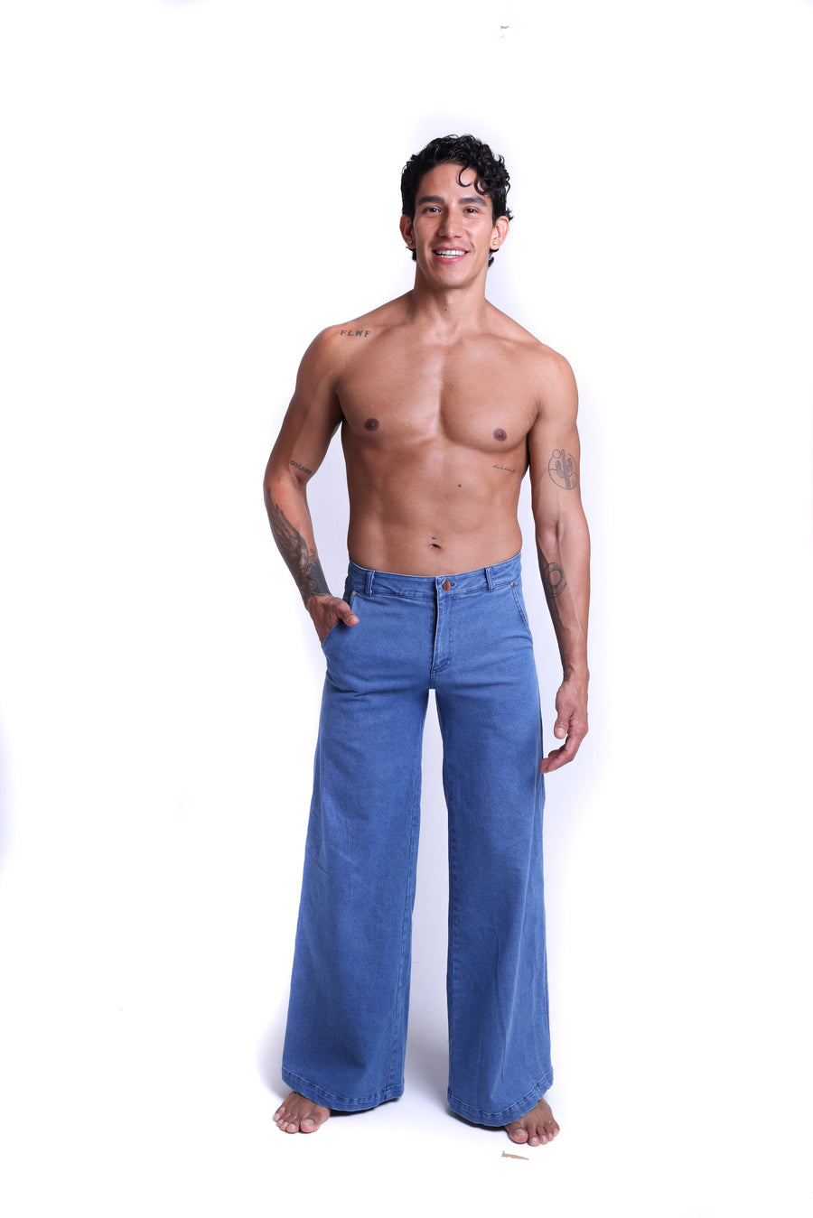 Wide-Leg Jeans (Limited Edition)